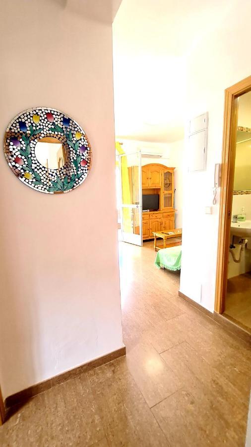 Apartmán Bonanza - 40 Metros De La Playa! Gandía Exteriér fotografie