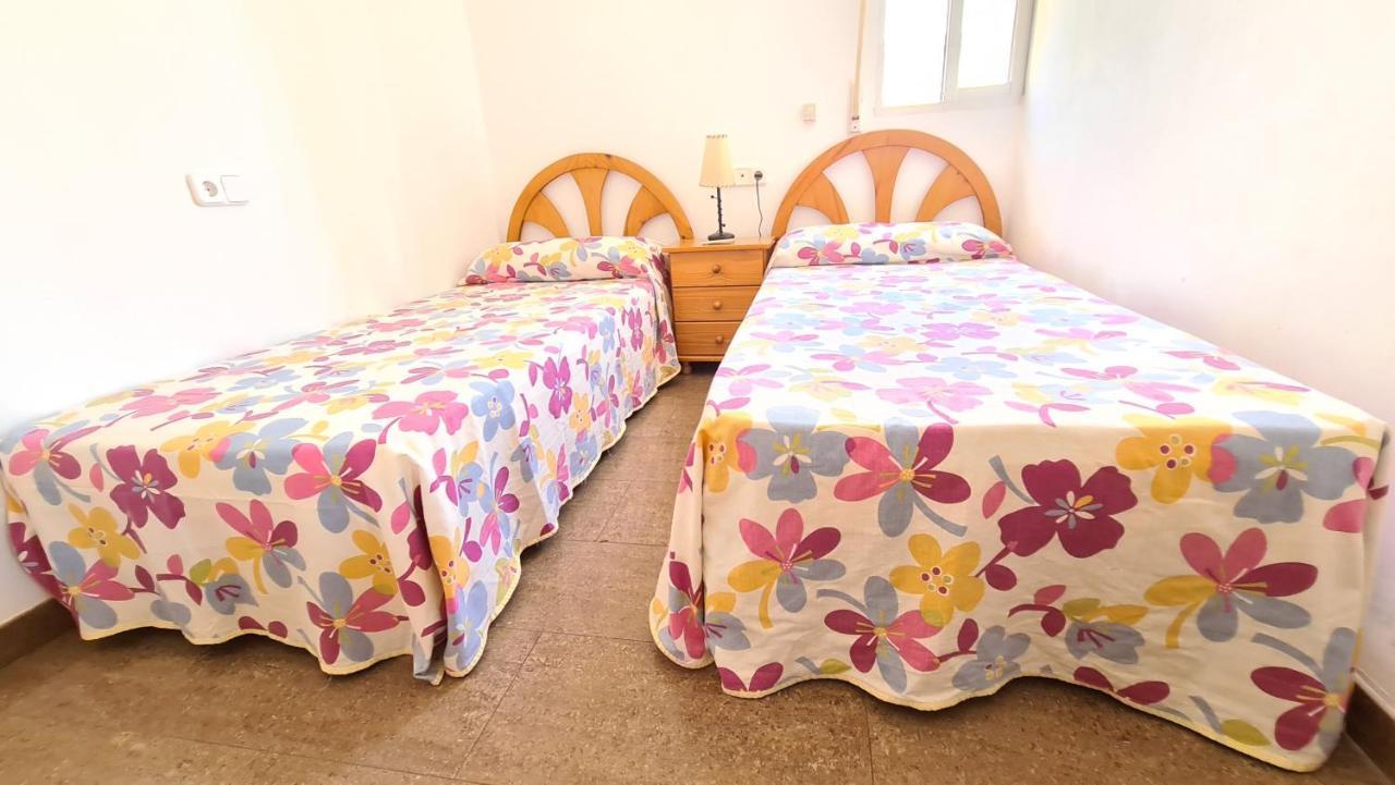 Apartmán Bonanza - 40 Metros De La Playa! Gandía Exteriér fotografie