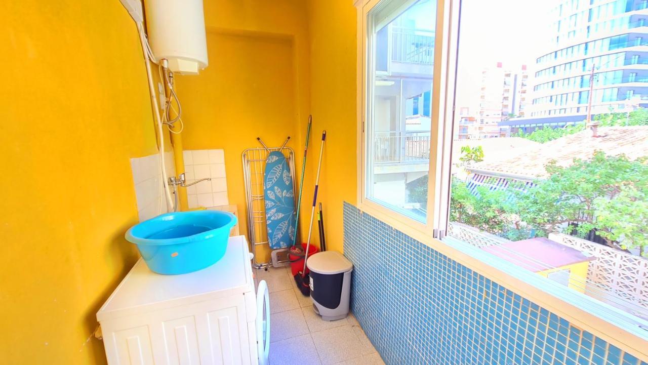 Apartmán Bonanza - 40 Metros De La Playa! Gandía Exteriér fotografie