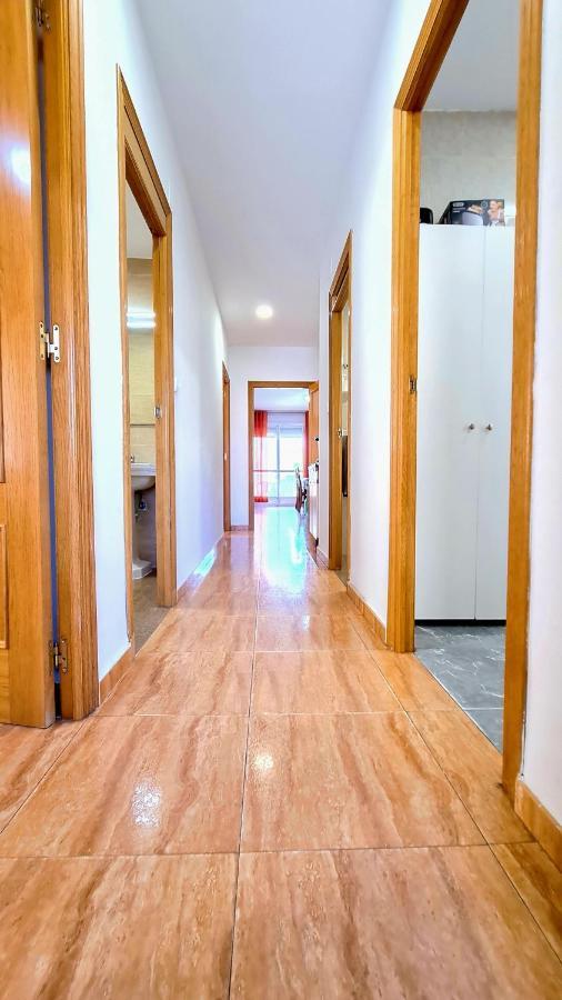 Apartmán Bonanza - 40 Metros De La Playa! Gandía Exteriér fotografie