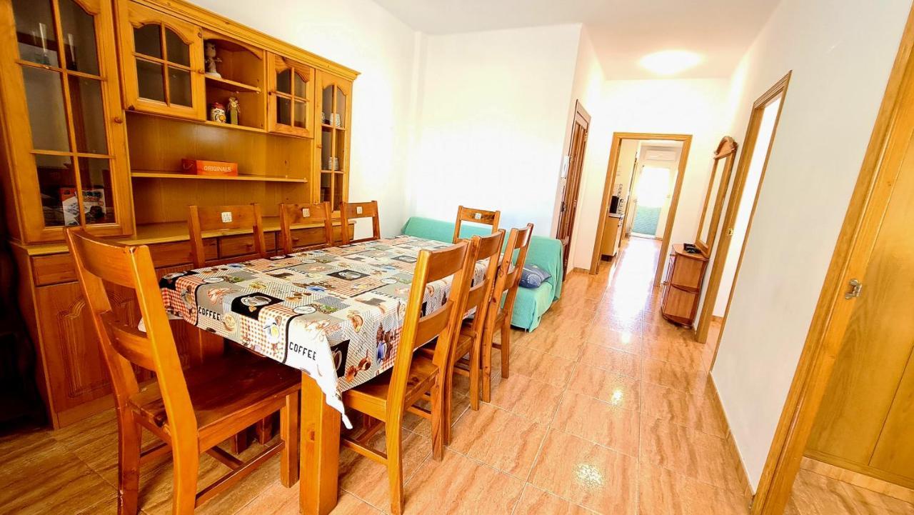 Apartmán Bonanza - 40 Metros De La Playa! Gandía Exteriér fotografie